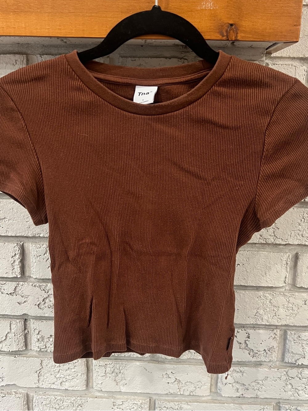 TNA | Brown Ribbed Short Sleeve Tee
